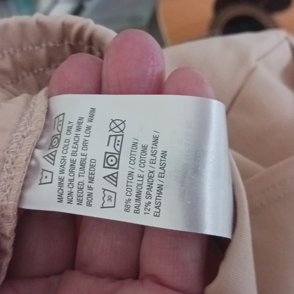 Woman's plus size pants 👌 - Picture 3 of 3